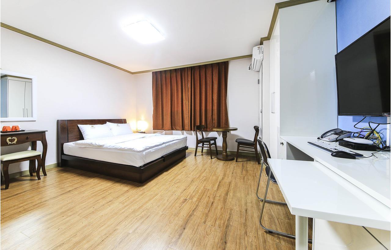 Crystal Residence Hotel Теджон Екстер'єр фото